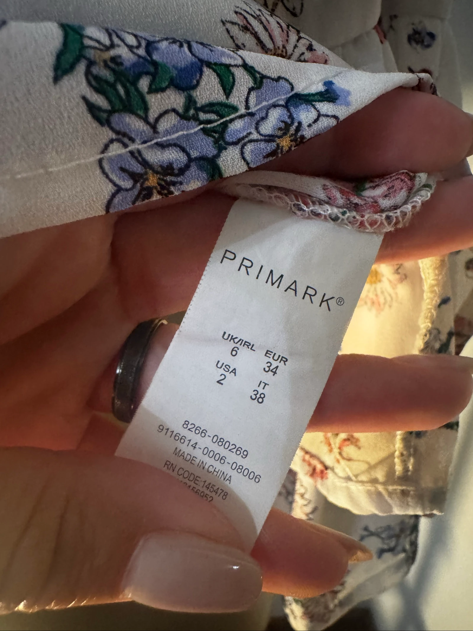 Floral Primark XS Blouse | Off-the-Shoulder | Romantic & Fresh – photo 3